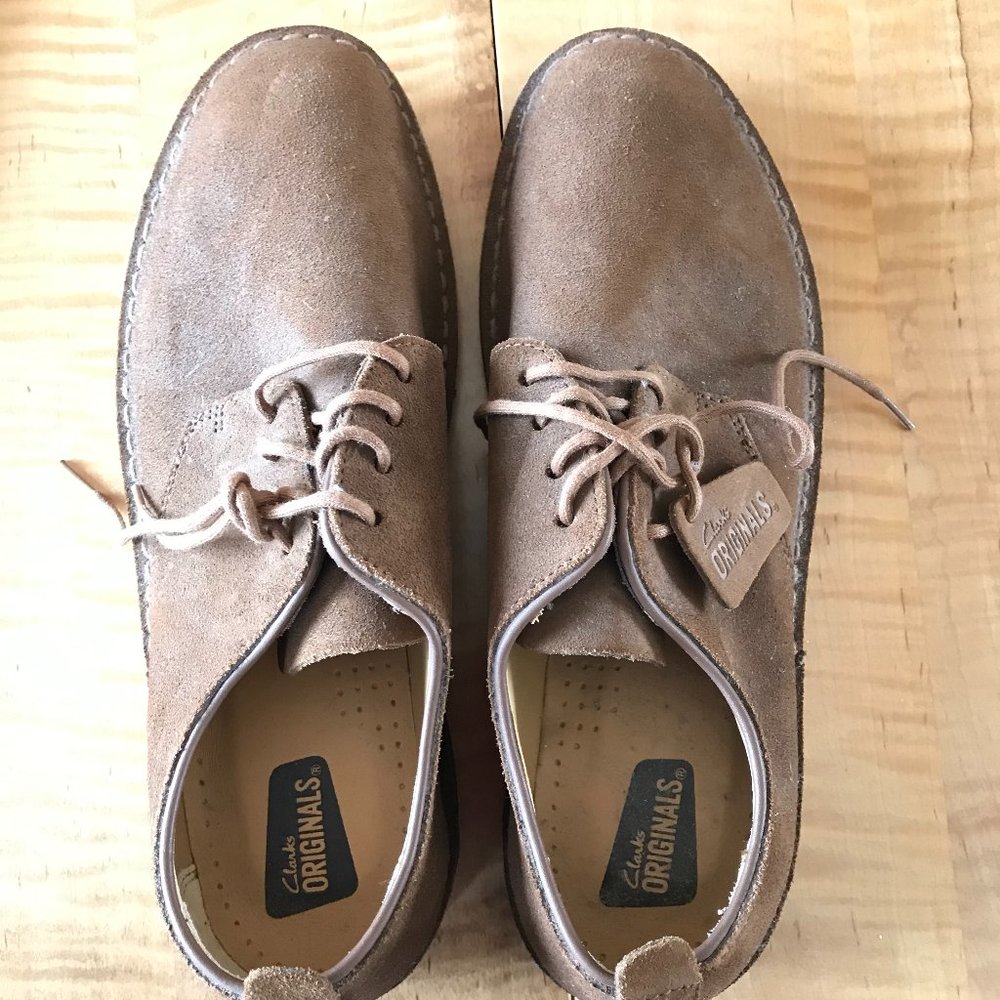 Clarks Desert London NWT US11  Suede